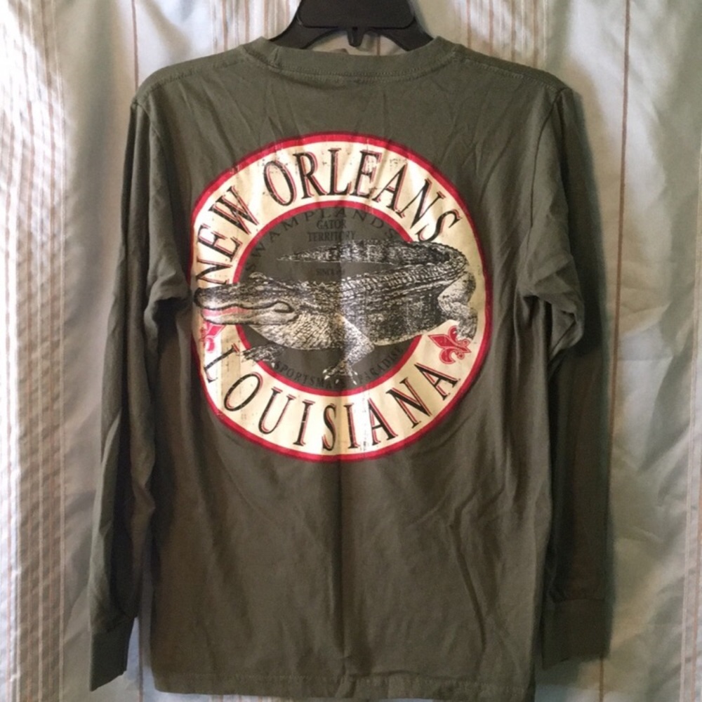 New Orleans long sleeve graphic shirt